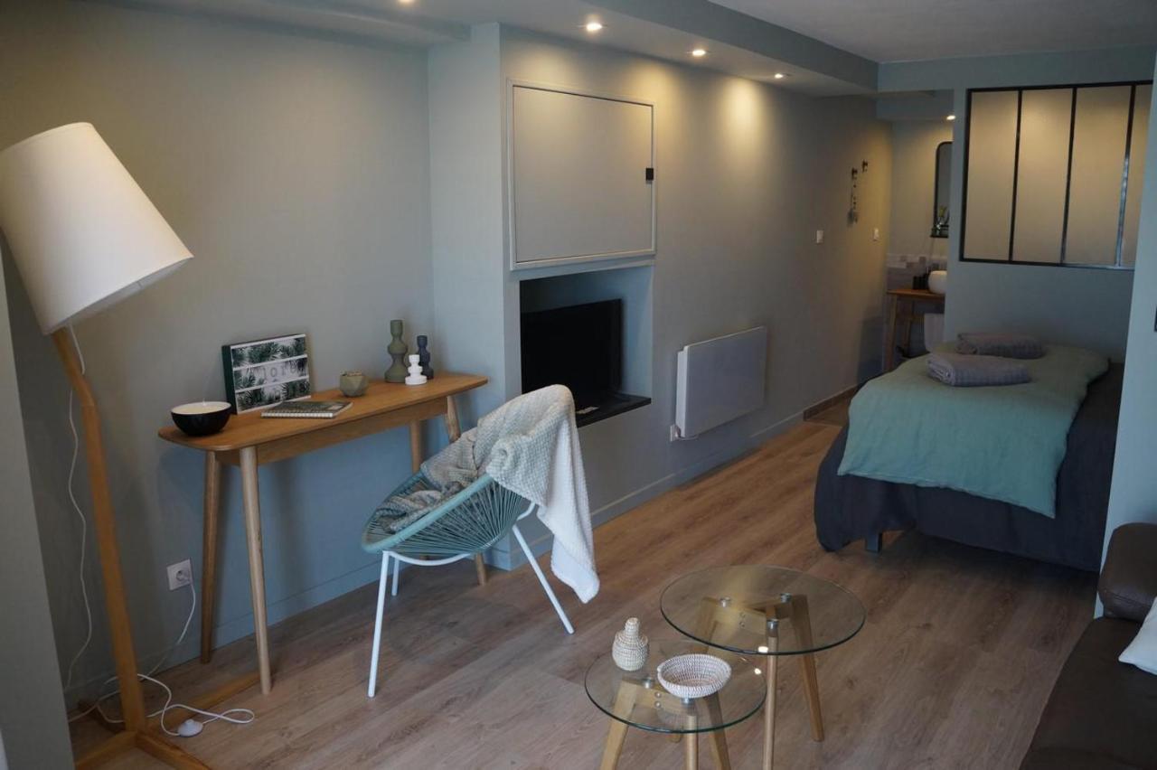 A L'Oree Du Bois - Chambres D'Hotes Hostun Room photo